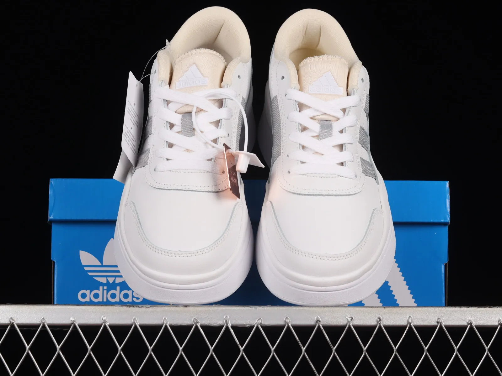 Adidas Adima Tic HM Cloud White Light Grey IG7352