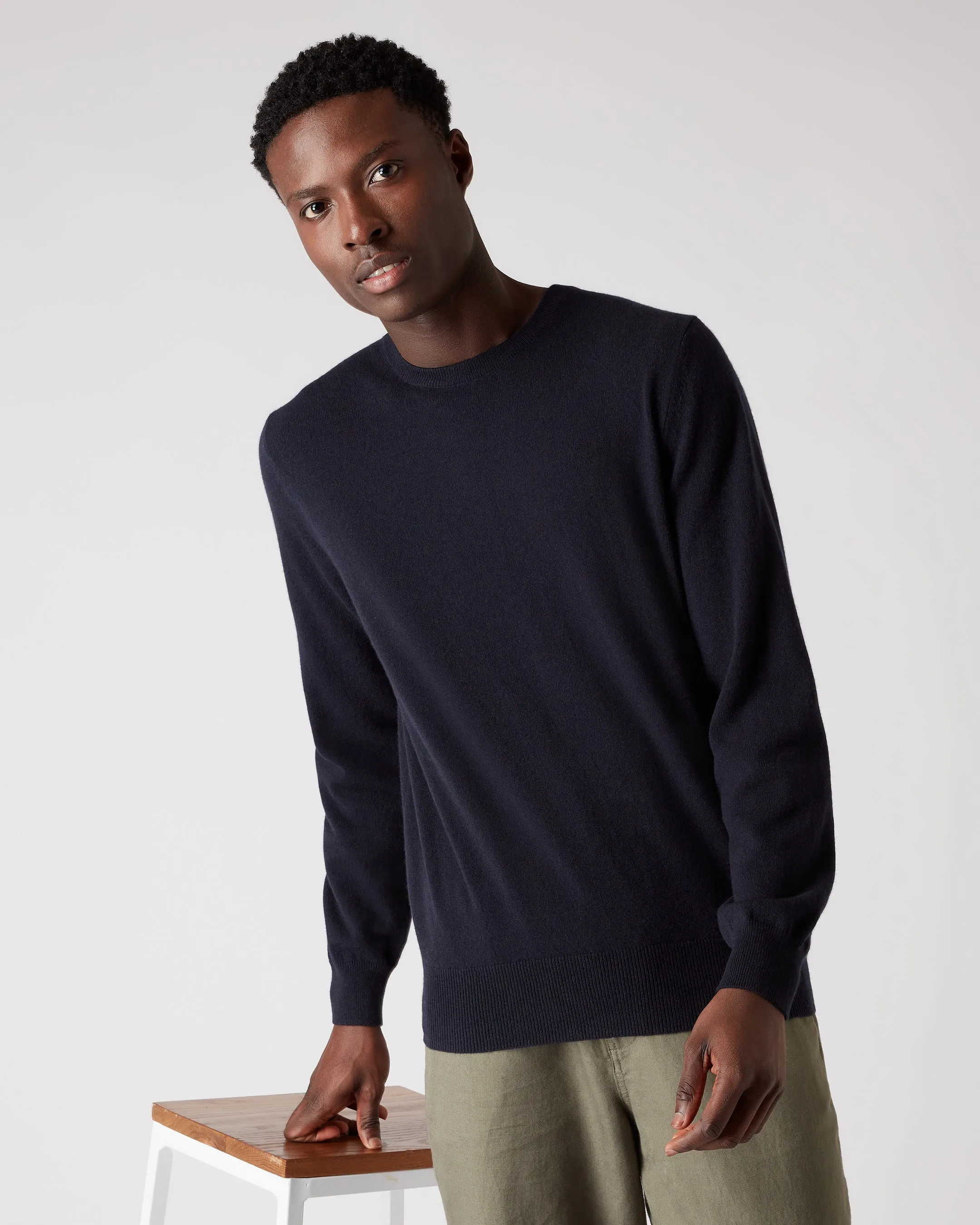 Men's Oxford Round Neck Cashmere Jumper Navy Blue