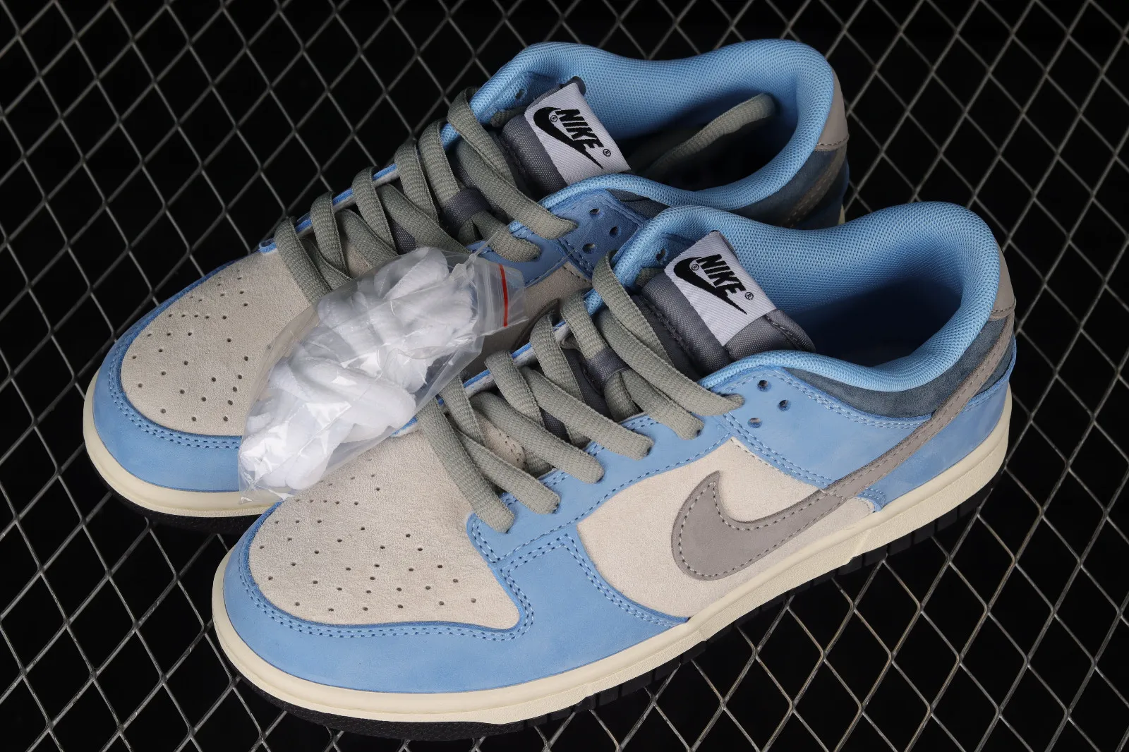 Otomo Katsuhiro x Nike SB Dunk Low Steamboy OST Blue Grey DO7412-987